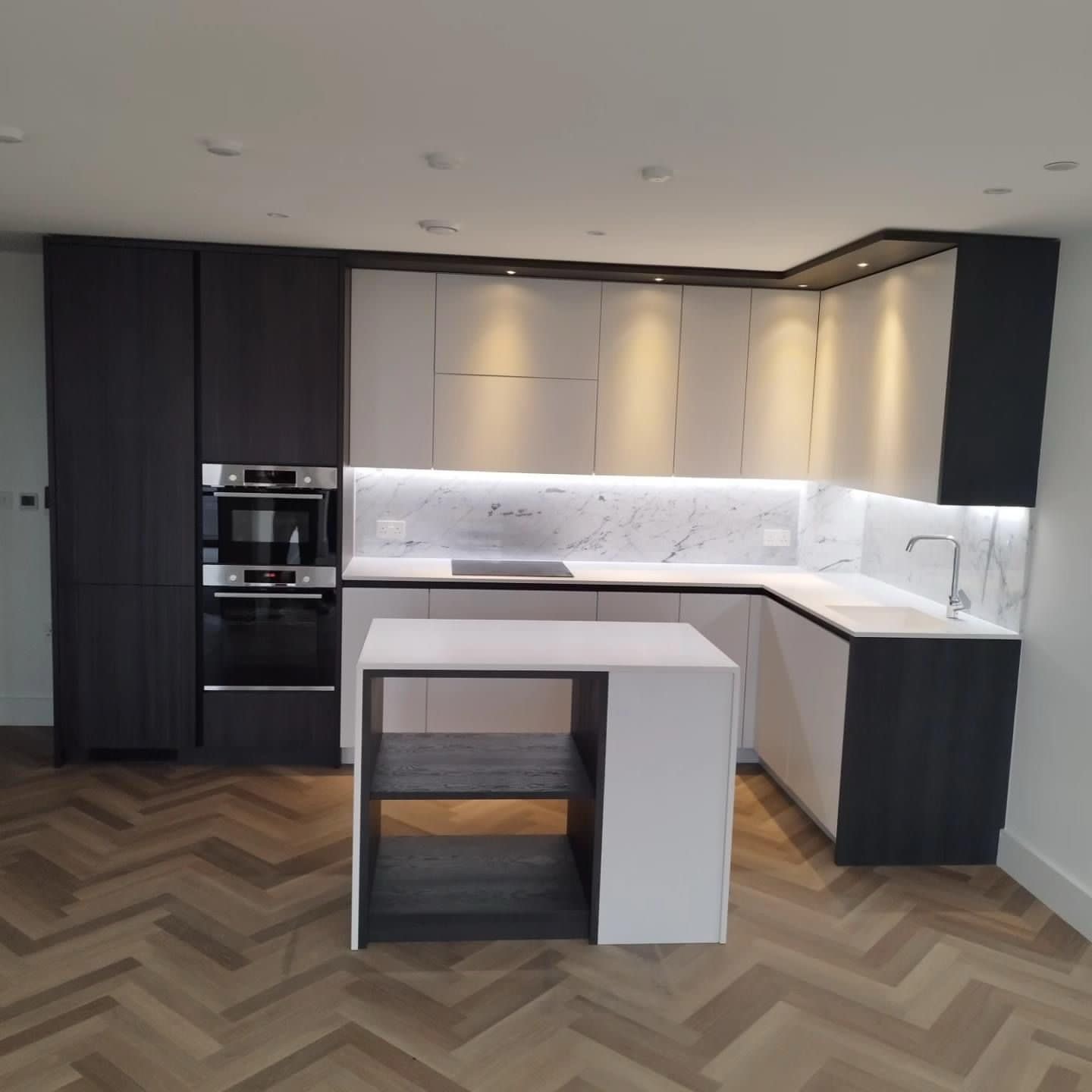 f171b060-9369-47d2-ae7c-658d28a1eb08